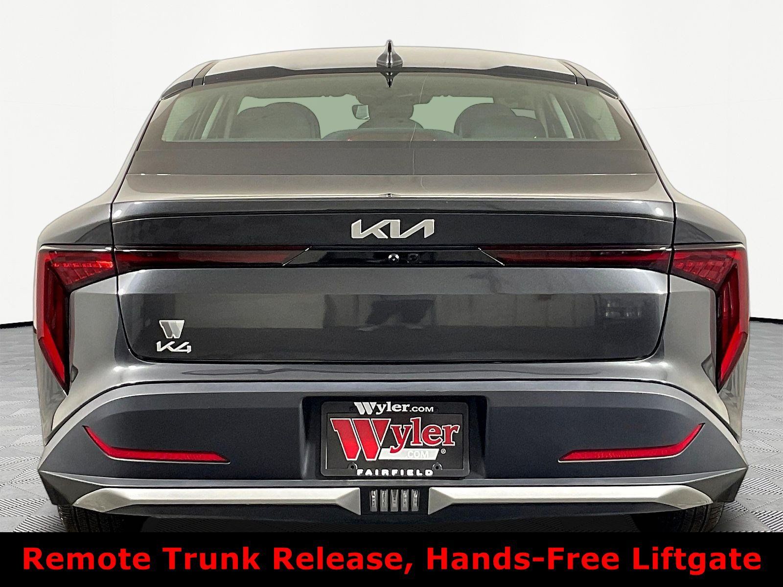 Used 2025 Kia K4 FWD image 5