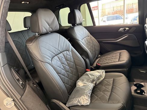 New 2026 BMW X7 xDrive40i image 52
