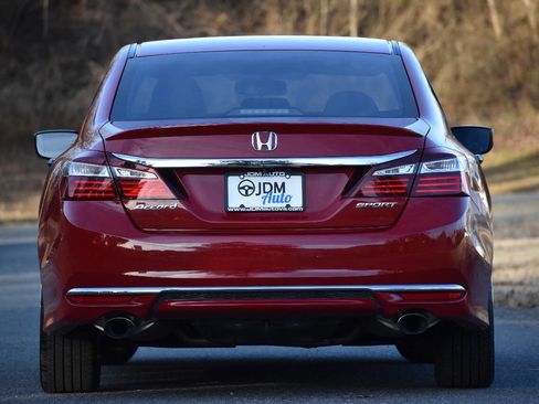 Used 2016 Honda Accord Sport image 6