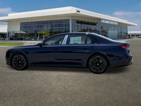 New 2026 BMW 740i RWD image 7