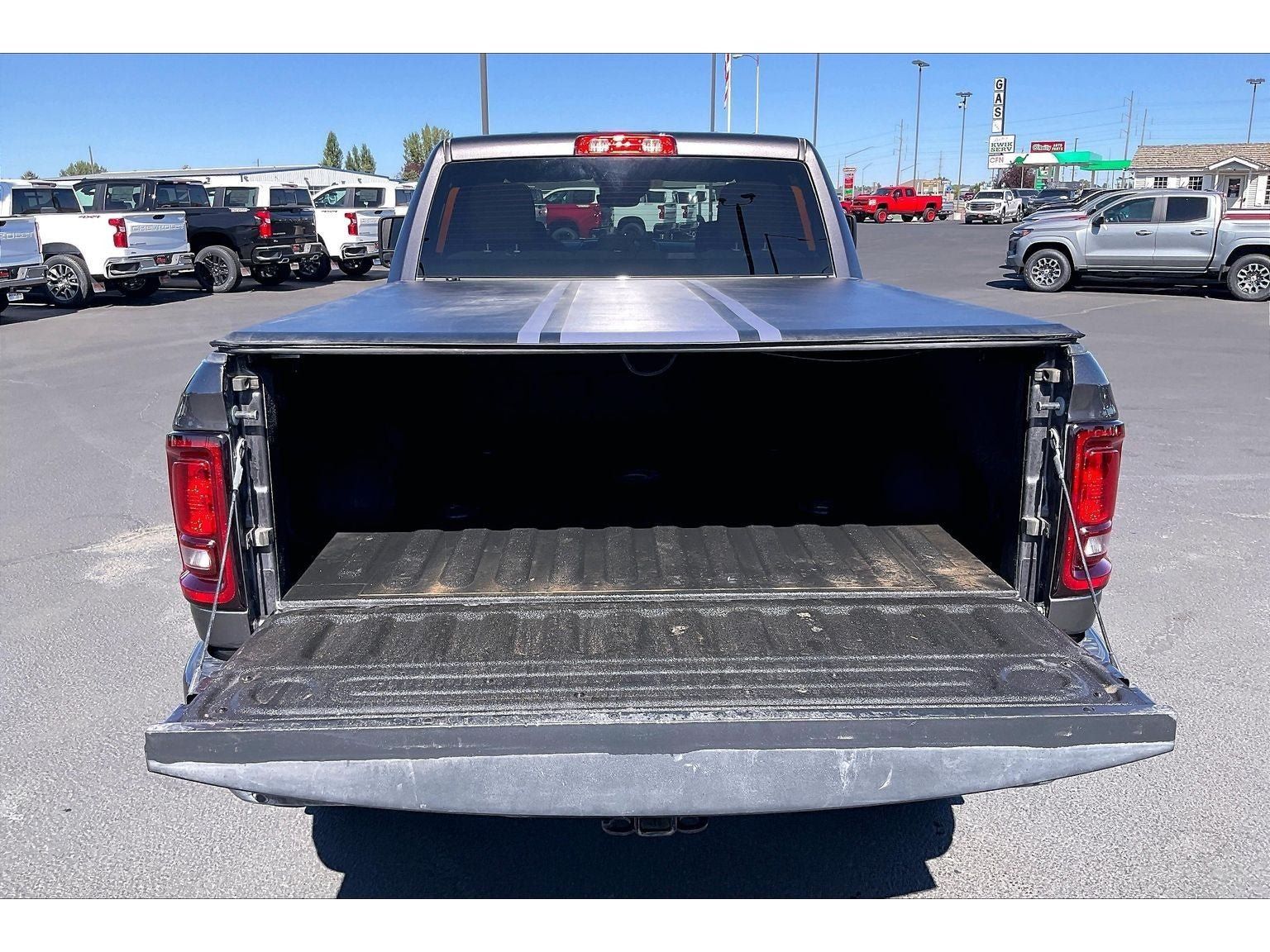 Used 2025 RAM 2500 Big Horn AWD/4WD image 11