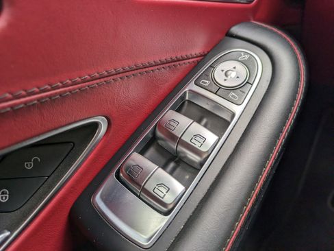 Used 2017 Mercedes-Benz S 550 Cabriolet image 22