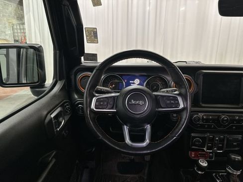 Used 2022 Jeep Gladiator Mojave w/ LED Lighting Group AWD/4WD image 14