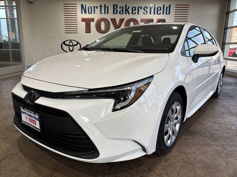 New 2026 Toyota Corolla LE image 6