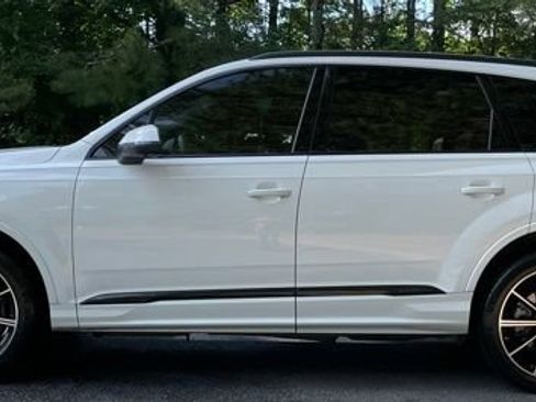 Used 2022 Audi Q7 3.0T Premium Plus AWD/4WD image 4