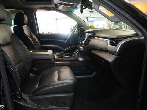 Used 2016 Chevrolet Tahoe LT AWD/4WD image 43