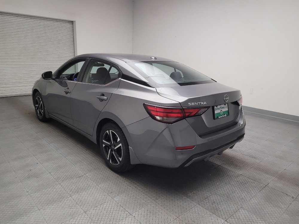 Used 2024 Nissan Sentra SV FWD image 5