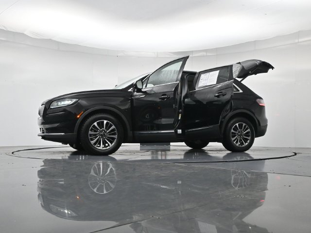 Used 2023 Lincoln Nautilus Reserve FWD image 49