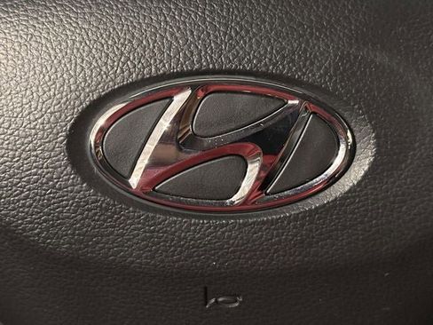 Used 2023 Hyundai Kona SEL w/ Winter Weather Package AWD/4WD image 28