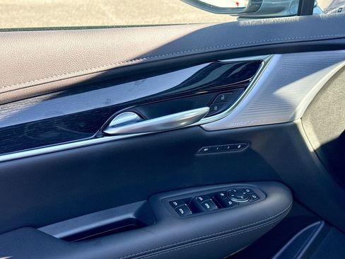 New 2025 Cadillac XT5 Premium Luxury w/ Technology Package image 17