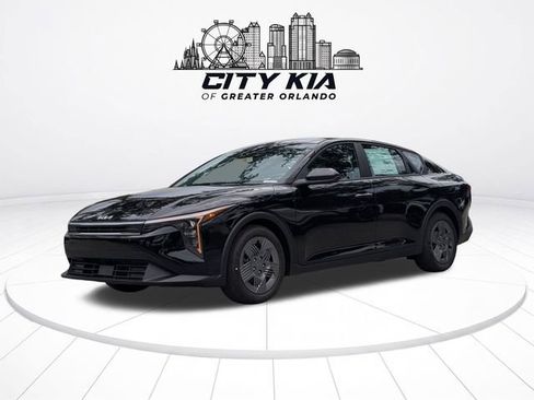 New 2026 Kia K4 FWD image 2
