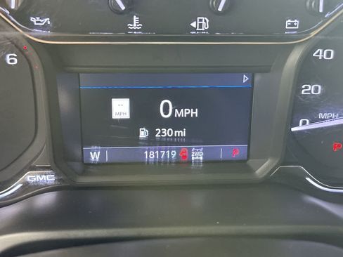 Used 2021 GMC Sierra 1500 SLT w/ SLT Convenience Package AWD/4WD image 15