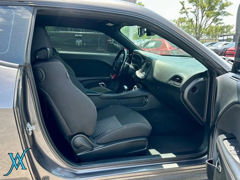 Used 2022 Dodge Challenger R/T w/ Blacktop Package RWD image 17
