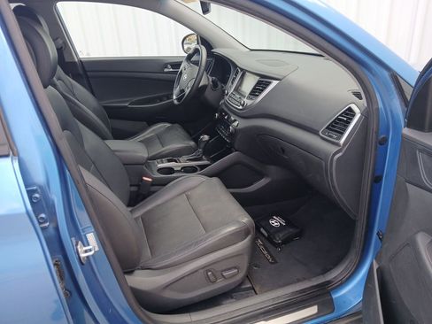 Used 2016 Hyundai Tucson Limited w/ Option Group 03 image 16