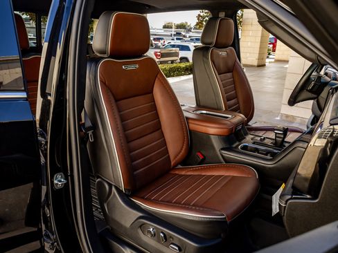 Used 2022 GMC Sierra 1500 Denali Ultimate image 31