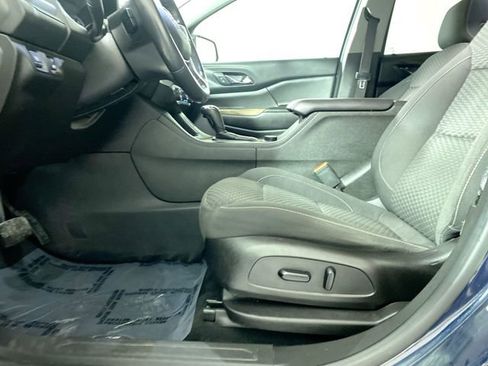 Used 2017 GMC Acadia SLE w/ Driver Alert Package I image 22