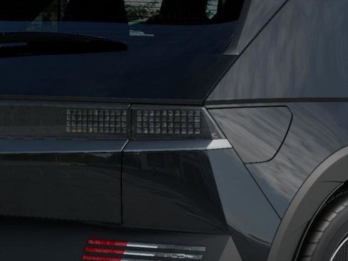New 2026 Hyundai Ioniq 5 SE image 10