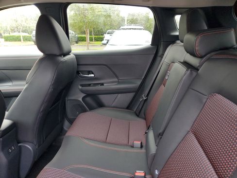 New 2026 Nissan Kicks SR image 13