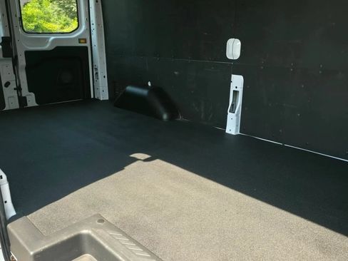 Used 2023 Ford Transit 250 Medium Roof AWD w/ Load Area Protection Package image 13