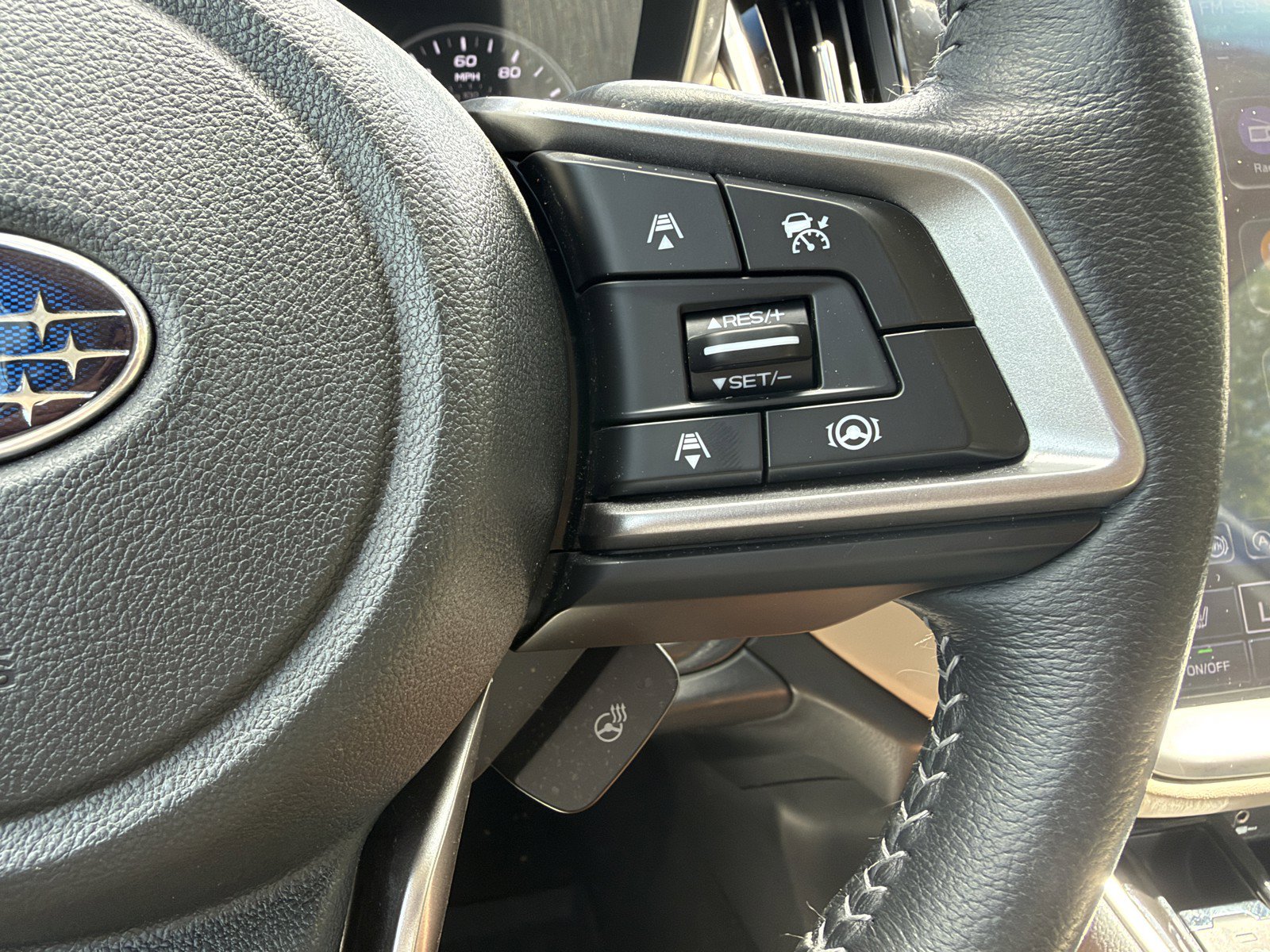 Used 2022 Subaru Legacy Limited AWD/4WD image 28