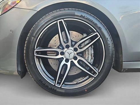 Used 2017 Mercedes-Benz E 43 AMG 4MATIC Sedan image 26