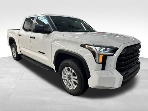 New 2026 Toyota Tundra SR5 AWD/4WD image 7