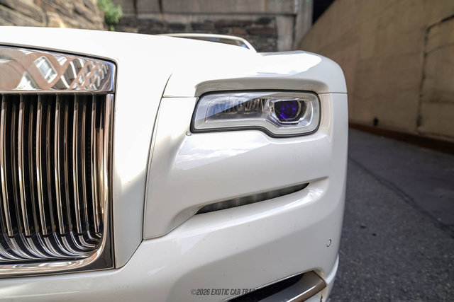 Used 2017 Rolls-Royce Wraith RWD image 74