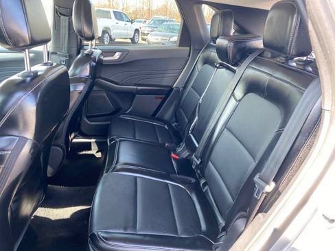 Used 2023 Ford Escape Platinum AWD/4WD image 20