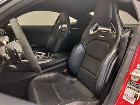 Used 2018 Mercedes-Benz AMG GT S image 5