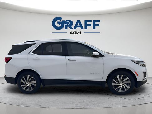 Used 2022 Chevrolet Equinox Premier AWD/4WD image 5