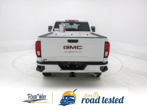 Used 2024 GMC Sierra 2500 Pro w/ Convenience Package image 5