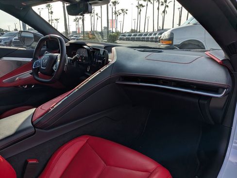 Used 2023 Chevrolet Corvette Stingray Preferred Cpe w/ Z51 Performance Package image 9