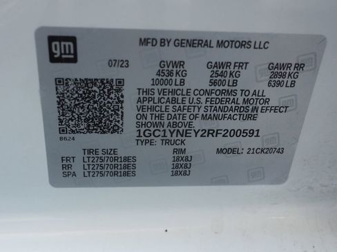 Used 2024 Chevrolet Silverado 2500 LT image 31