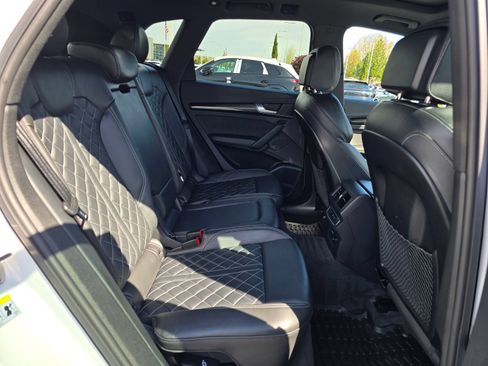 Used 2023 Audi SQ5 Premium Plus w/ Premium Plus Package AWD/4WD image 25