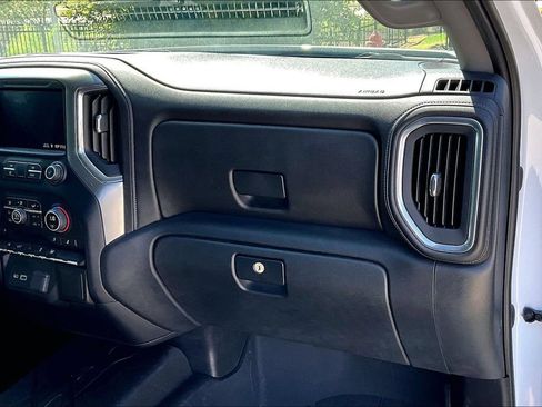 Used 2020 Chevrolet Silverado 1500 LT w/ Texas Edition RWD image 18