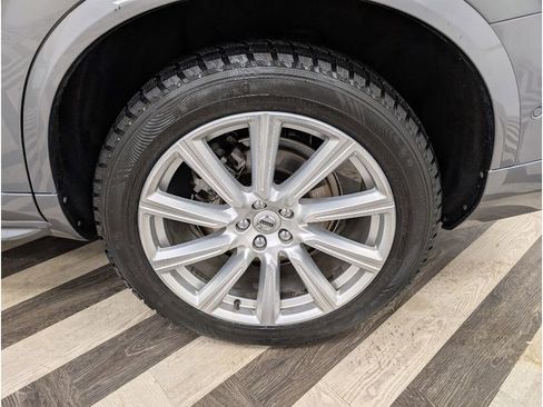 Used 2017 Volvo XC90 T6 Inscription w/ Vision Package image 22