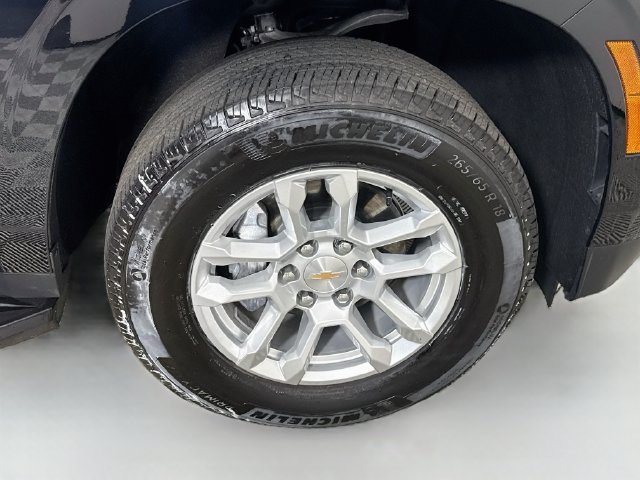 Used 2026 Chevrolet Tahoe LS RWD image 31