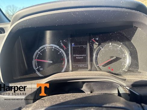 Used 2020 Toyota 4Runner TRD Off-Road Premium image 14