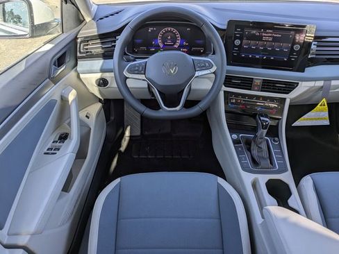 New 2026 Volkswagen Jetta SE image 16