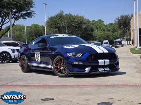 Used 2018 Ford Mustang Shelby GT350 w/ Convenience Package RWD image 1