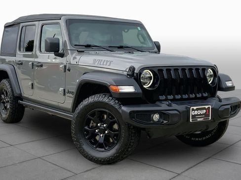 Used 2021 Jeep Wrangler Unlimited Sport AWD/4WD image 3