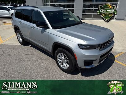 Used 2023 Jeep Grand Cherokee L Laredo