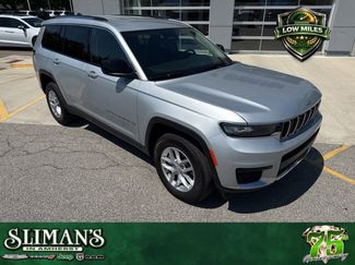 Used 2023 Jeep Grand Cherokee L Laredo AWD/4WD video 1