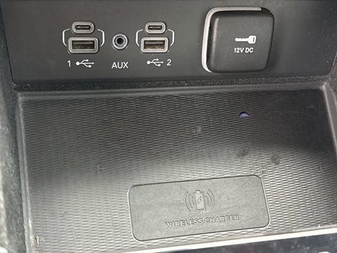 Used 2021 Jeep Grand Cherokee L Overland w/ Luxury Tech Group IV AWD/4WD image 30