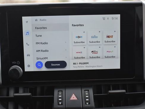 Used 2024 Toyota RAV4 Adventure image 27