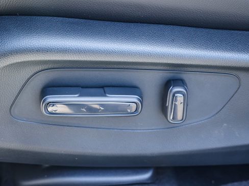 New 2026 Honda HR-V EX-L image 23