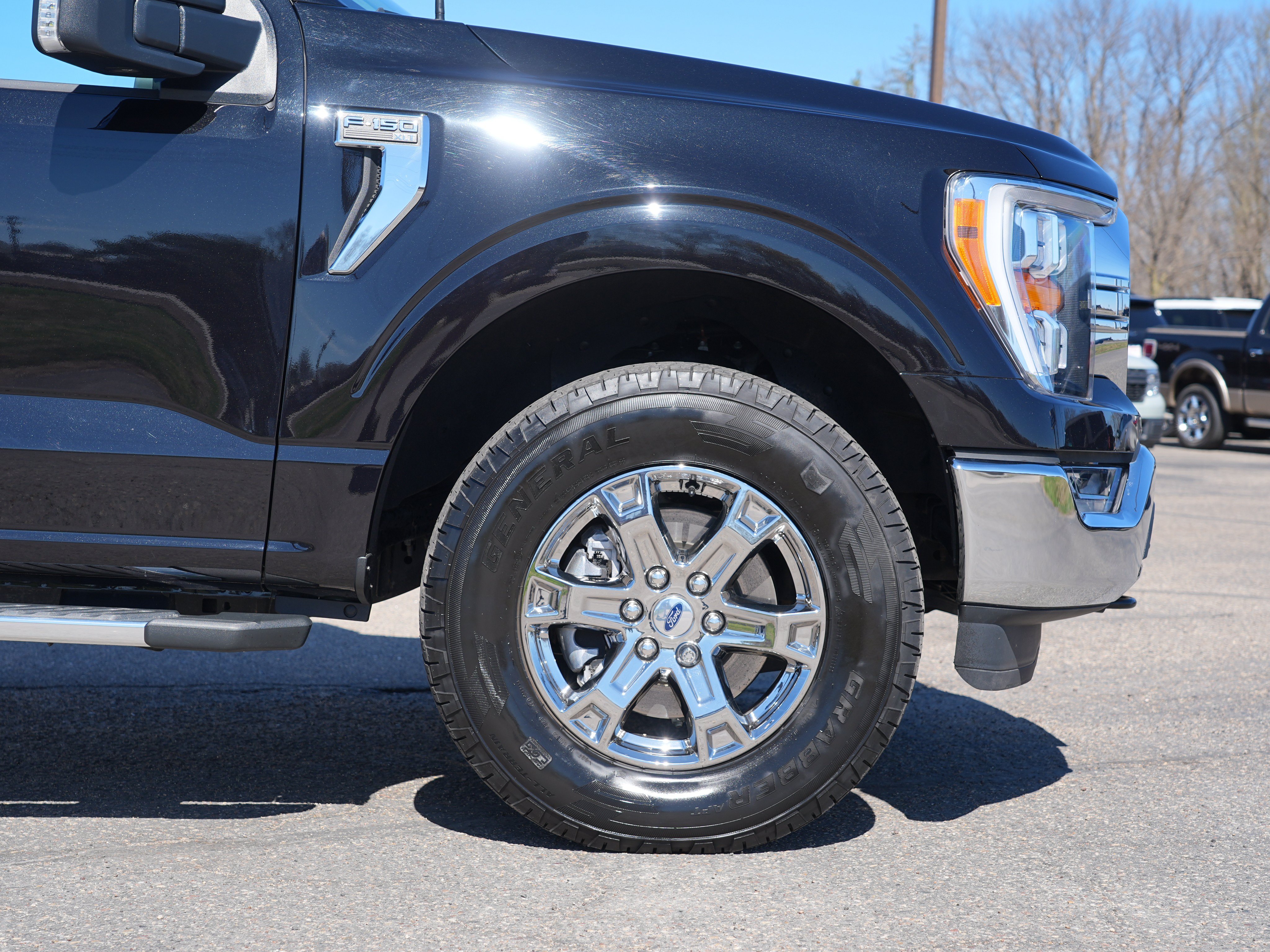Used 2023 Ford F150 XLT w/ Equipment Group 302A High AWD/4WD image 13