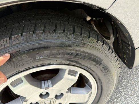 Used 2010 Honda Pilot Touring image 28