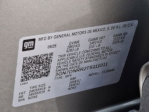 New 2026 Chevrolet Equinox EV LT image 18