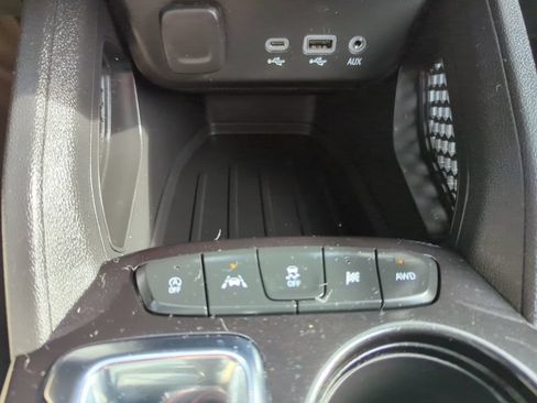 Certified 2023 Chevrolet TrailBlazer RS w/ Convenience Package AWD/4WD image 30